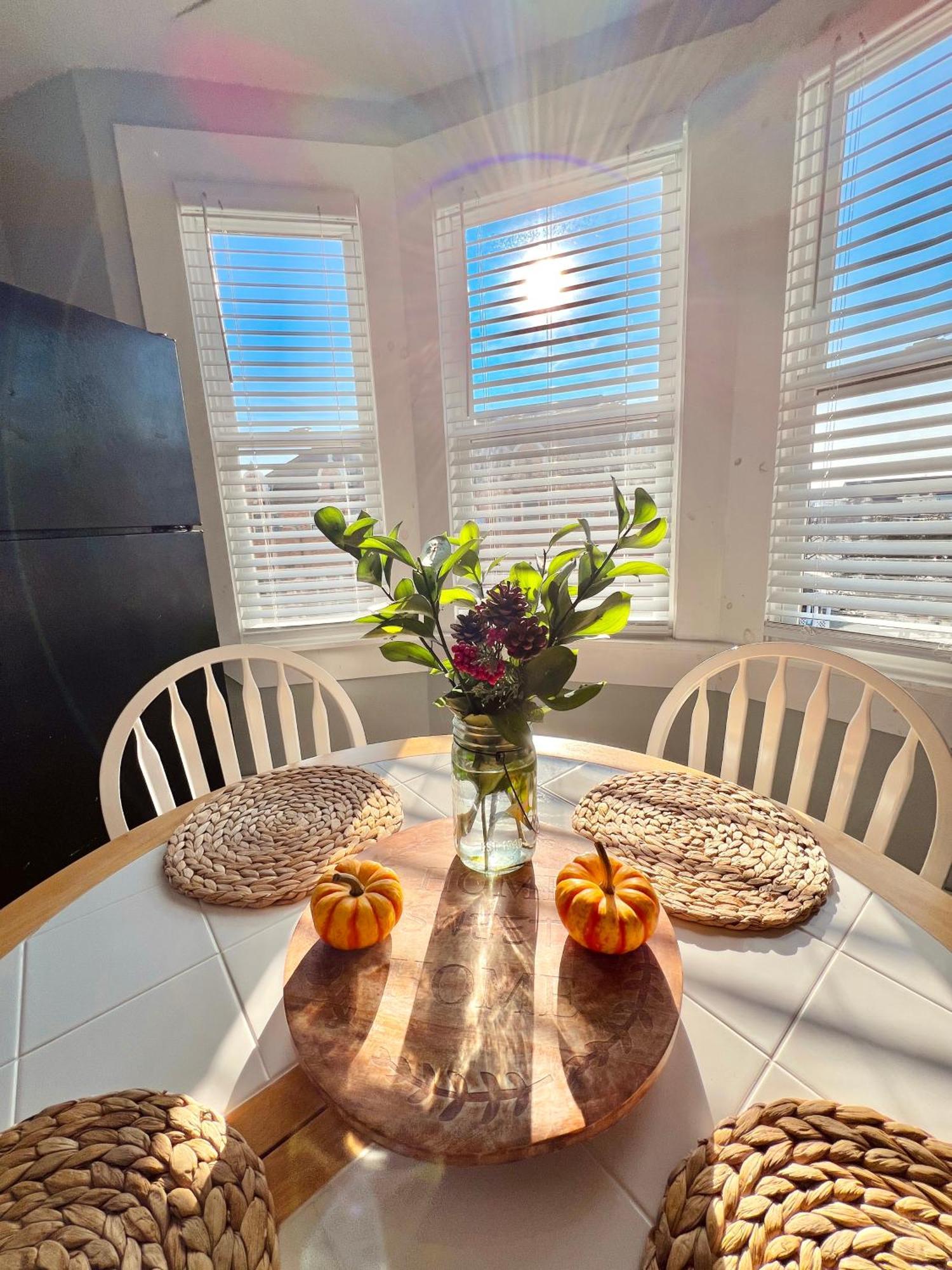 Entire Lovely 3 Bedroom, 2 Bathroom Apartment! 1 Block To The Beach And Boardwalk! Wildwood Extérieur photo
